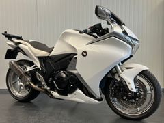 HONDA VFR 1200 F