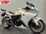 HONDA VFR 1200 F