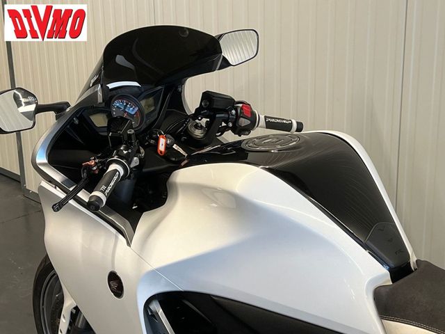 honda - vfr-1200-f
