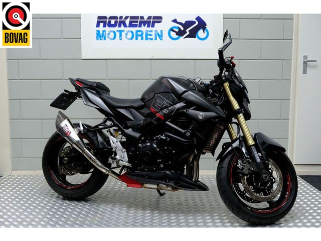 suzuki - gsr-750