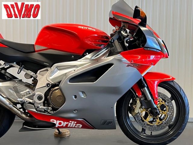 aprilia - rsv-1000-r