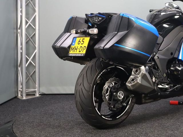 kawasaki - z-1000-sx-abs