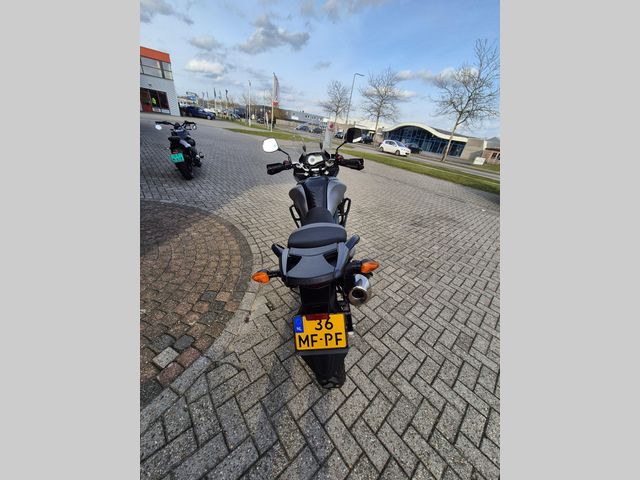 suzuki - v-strom-650-xta-adventure