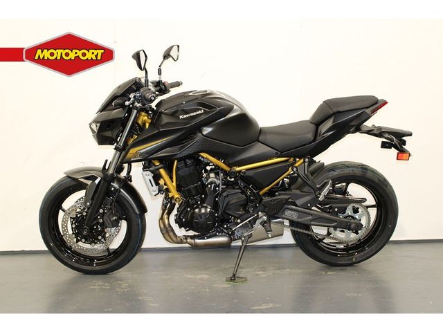 kawasaki - z650-s