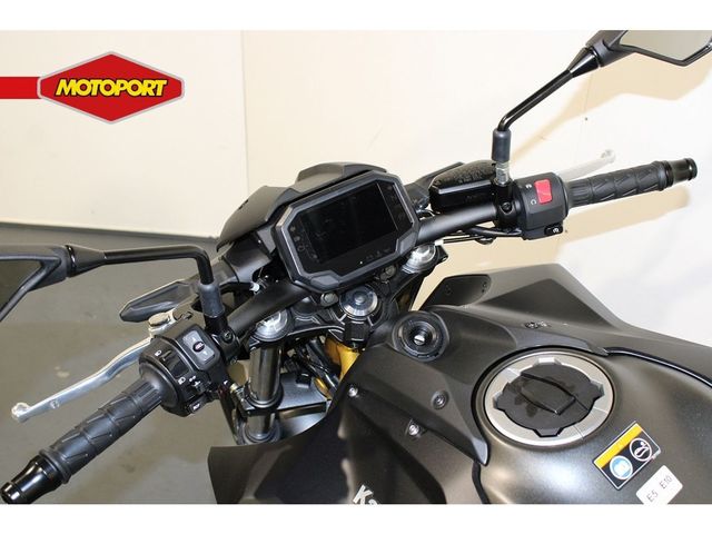 kawasaki - z650-s