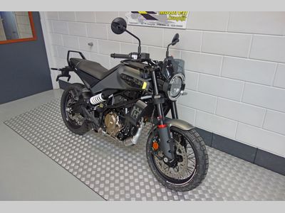 HUSQVARNA SVARTPILEN 125 – foto 4