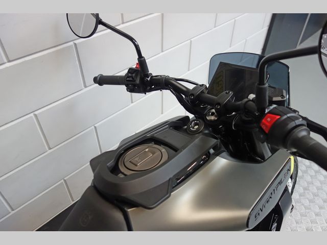 husqvarna - svartpilen-125