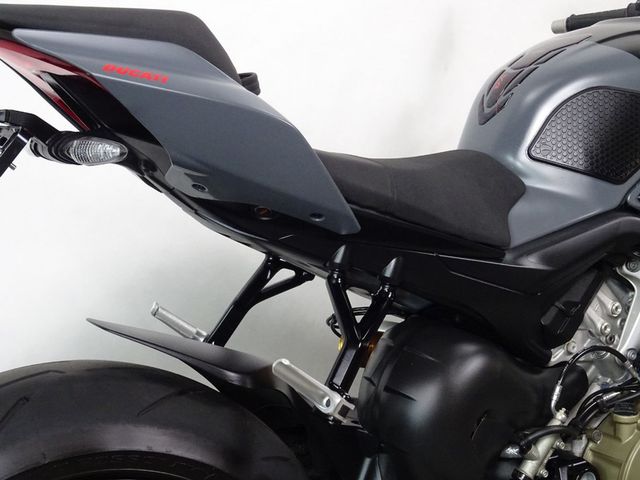 ducati - streetfighter-v4s