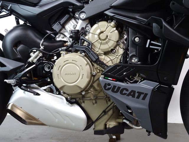 ducati - streetfighter-v4s