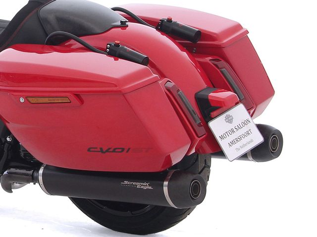 harley-davidson - cvo-road-glide-st