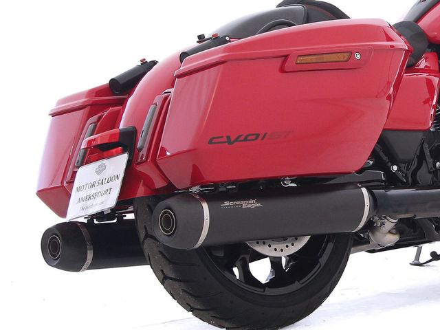 harley-davidson - cvo-road-glide-st