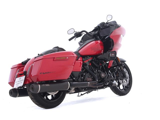 harley-davidson - cvo-road-glide-st