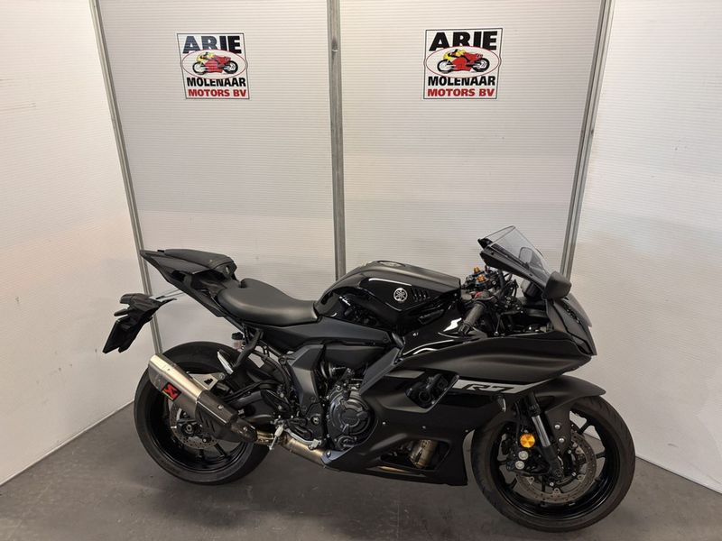 Yamaha YZF R 7 2024 occasion