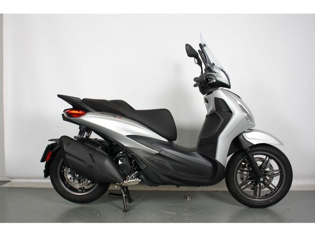 piaggio - new-beverly-400-hpe