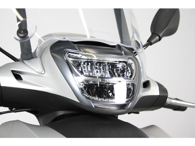 piaggio - new-beverly-400-hpe