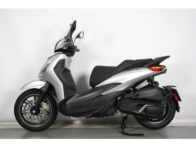 piaggio - new-beverly-400-hpe