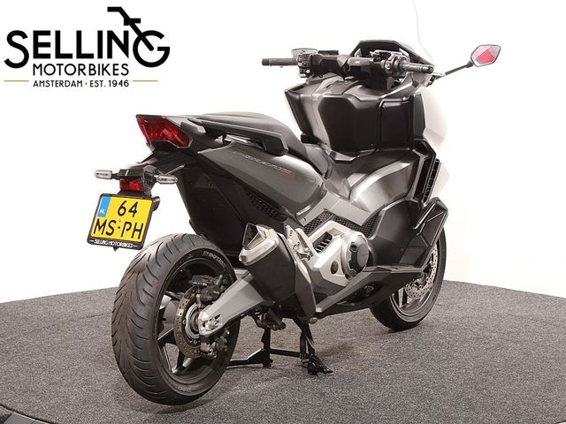 honda - nss-750-forza