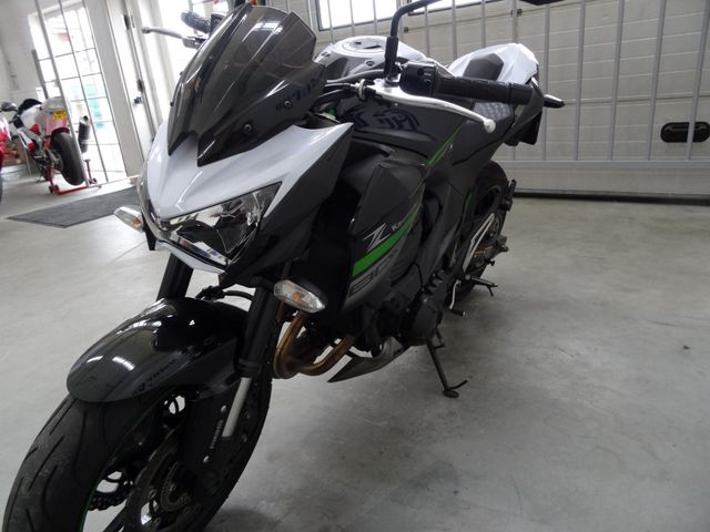 kawasaki - z-800-abs