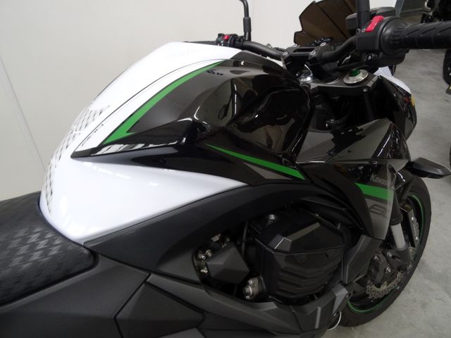 kawasaki - z-800-abs