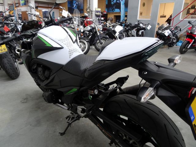 kawasaki - z-800-abs