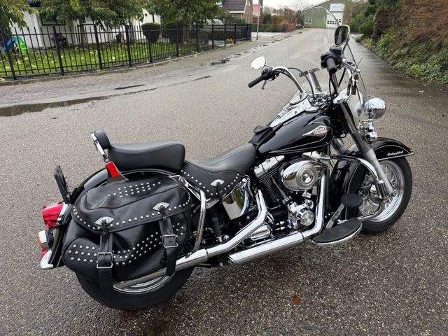 harley-davidson - heritage-softail