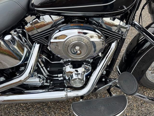 harley-davidson - heritage-softail