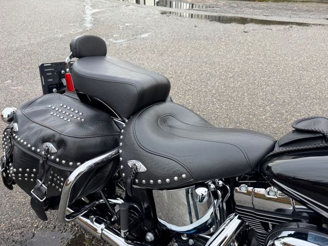 harley-davidson - heritage-softail