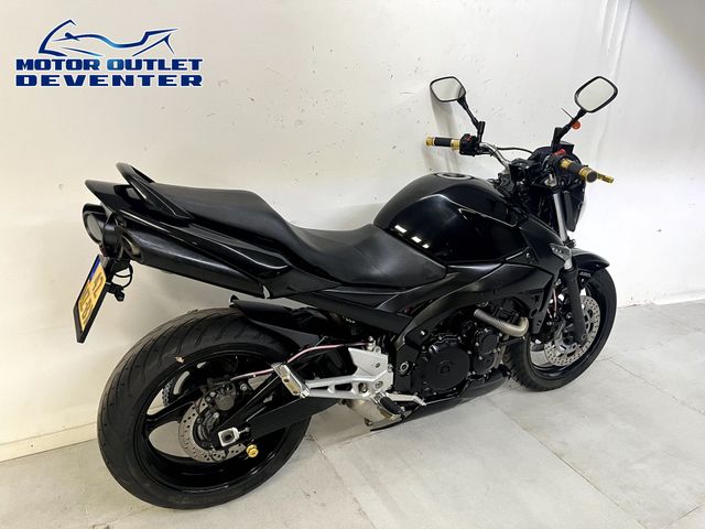 suzuki - gsr-600-a