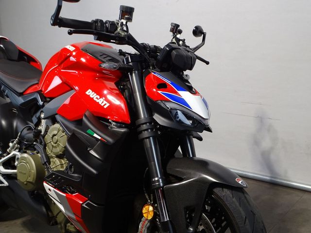 ducati - streetfighter-v4