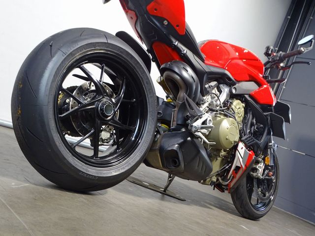 ducati - streetfighter-v4