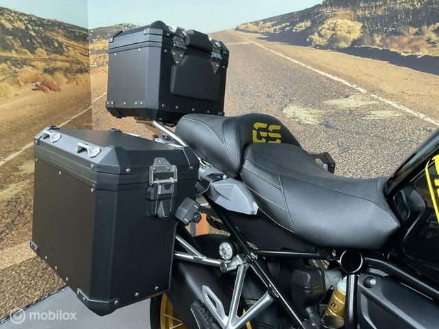 bmw - r-1250-gs-adventure-40-years-gs-edition