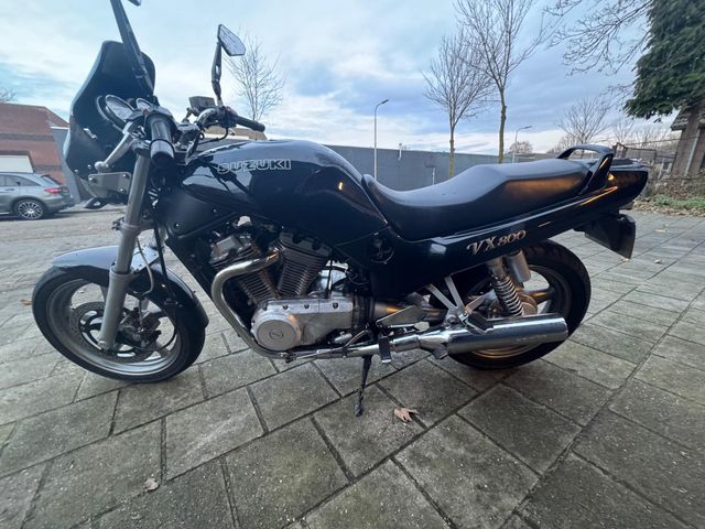 suzuki - vx-800