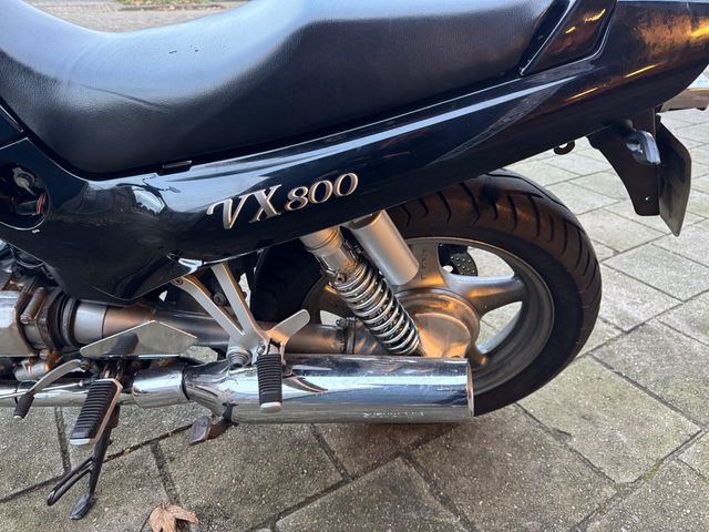 suzuki - vx-800