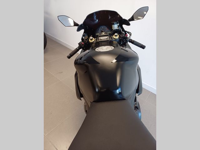 honda - cbr-1000-rr-fireblade