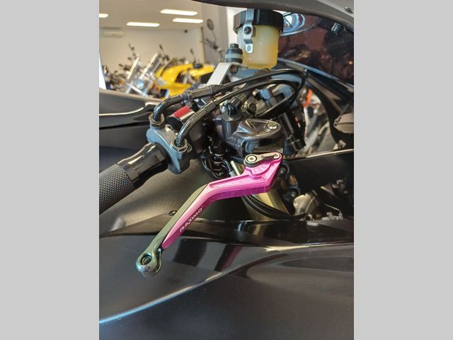 honda - cbr-1000-rr-fireblade