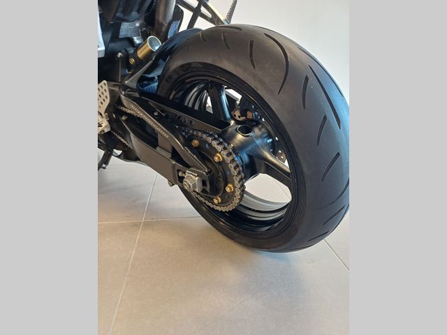 honda - cbr-1000-rr-fireblade