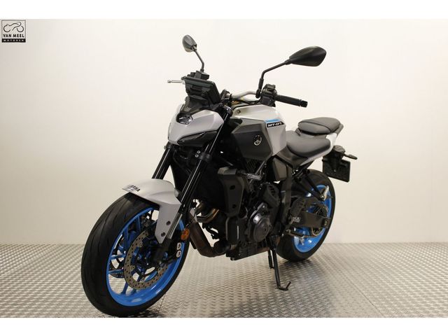 yamaha - mt-07-y-amt