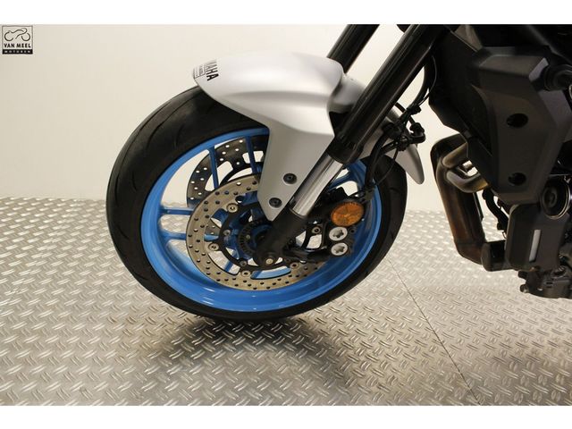 yamaha - mt-07-y-amt