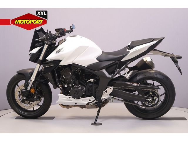 honda - cb-1000-hornet