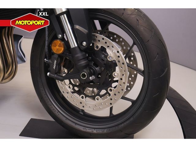 honda - cb-1000-hornet