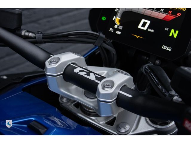 bmw - r-1300-gs-adventure-trophy