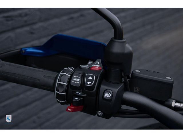 bmw - r-1300-gs-adventure-trophy