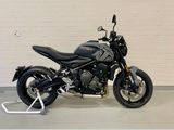 TRIUMPH TRIDENT 660