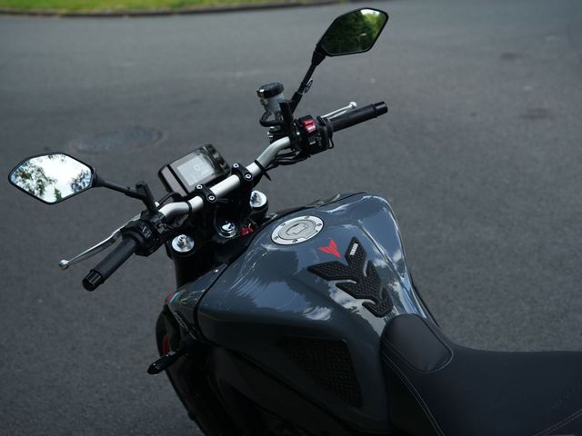 yamaha - mt-09