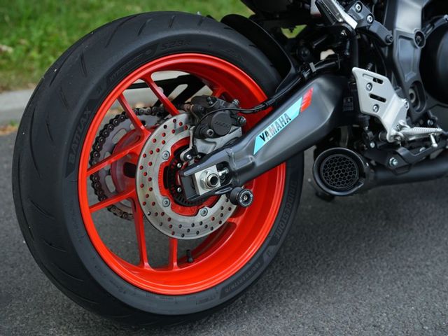 yamaha - mt-09