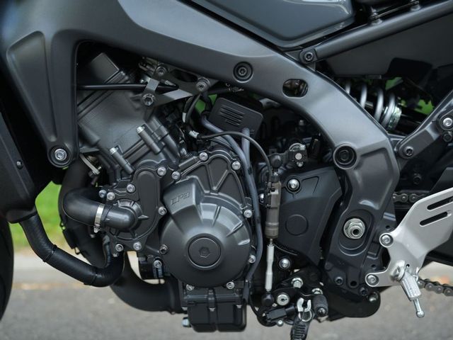 yamaha - mt-09