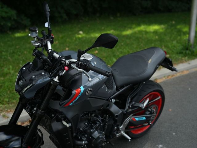 yamaha - mt-09