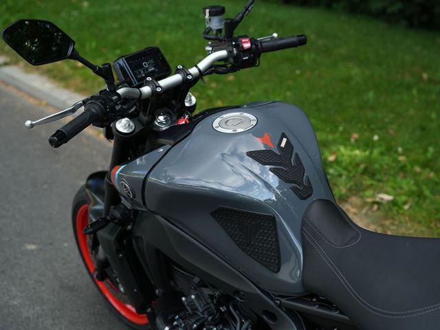 yamaha - mt-09