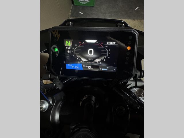 yamaha - mt-09-y-amt