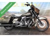 HARLEY-DAVIDSON STREET GLIDE SPECIAL FLHXS